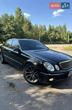 Седан Mercedes-Benz E-Class 2005 в Житомире