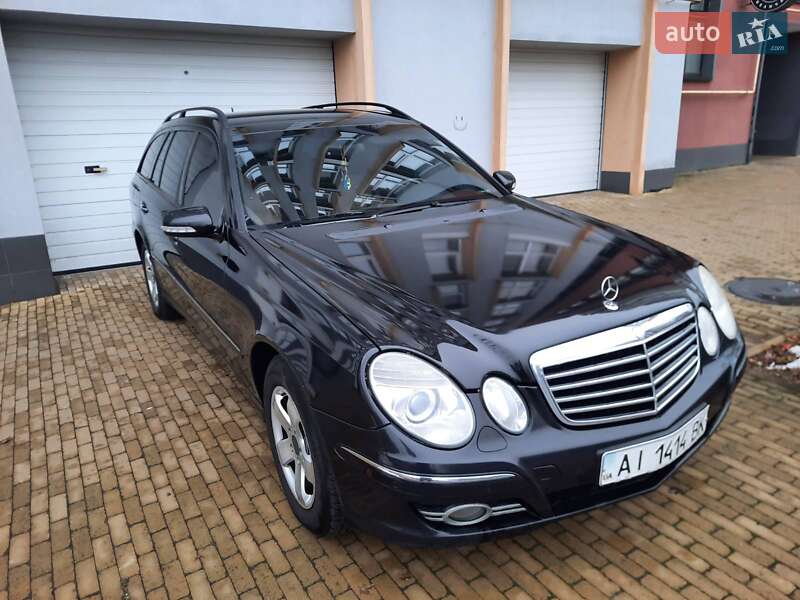 Универсал Mercedes-Benz E-Class 2009 в Киеве