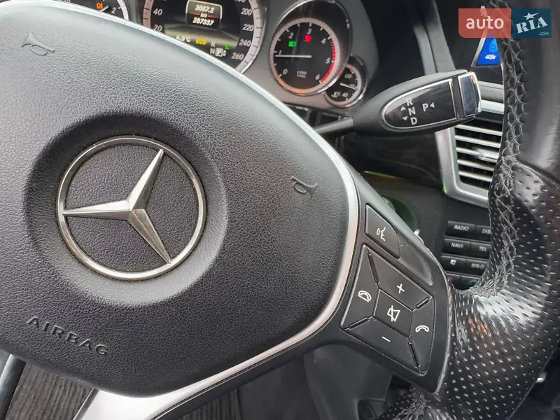Mercedes-Benz E-Class 2012