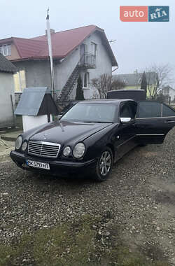 Седан Mercedes-Benz E-Class 1998 в Дрогобичі