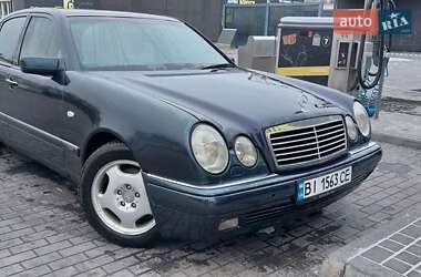 Седан Mercedes-Benz E-Class 1997 в Кременчуці