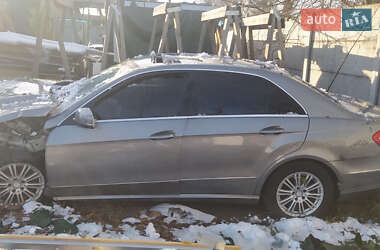 Седан Mercedes-Benz E-Class 2011 в Виннице