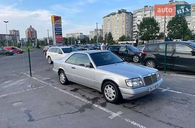 Купе Mercedes-Benz E-Class 1995 в Львове