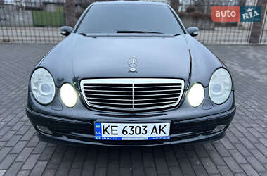 Седан Mercedes-Benz E-Class 2004 в Днепре