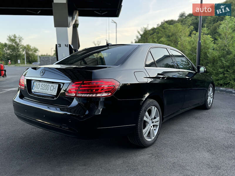 Седан Mercedes-Benz E-Class 2015 в Иршаве