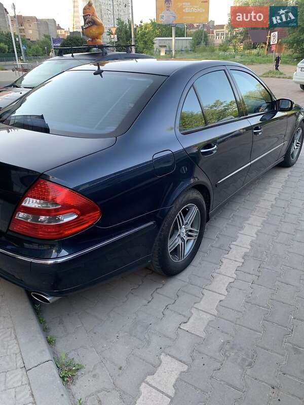 Седан Mercedes-Benz E-Class 2005 в Івано-Франківську фото 5 Седан Mercedes-Benz E-Class 2005 в Івано-Франківську