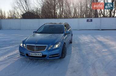 Универсал Mercedes-Benz E-Class 2011 в Киеве