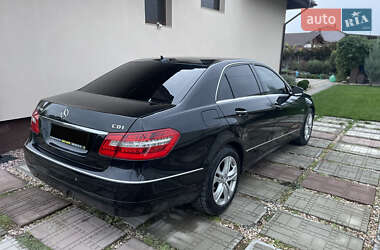 Mercedes-Benz E-Class 2010