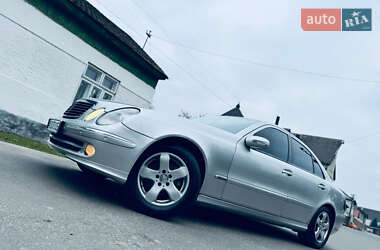 Седан Mercedes-Benz E-Class 2004 в Нижній Апші