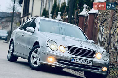 Седан Mercedes-Benz E-Class 2004 в Нижній Апші