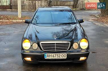 Седан Mercedes-Benz E-Class 2001 в Костополе