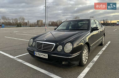 Седан Mercedes-Benz E-Class 1999 в 