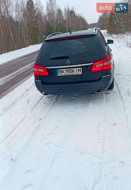 Универсал Mercedes-Benz E-Class 2009 в Хорошеве