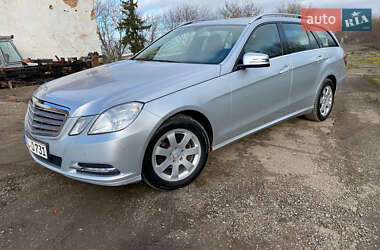 Універсал Mercedes-Benz E-Class 2013 в Коломиї