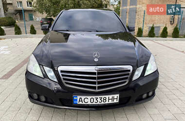 Седан Mercedes-Benz E-Class 2010 в Нововолинську