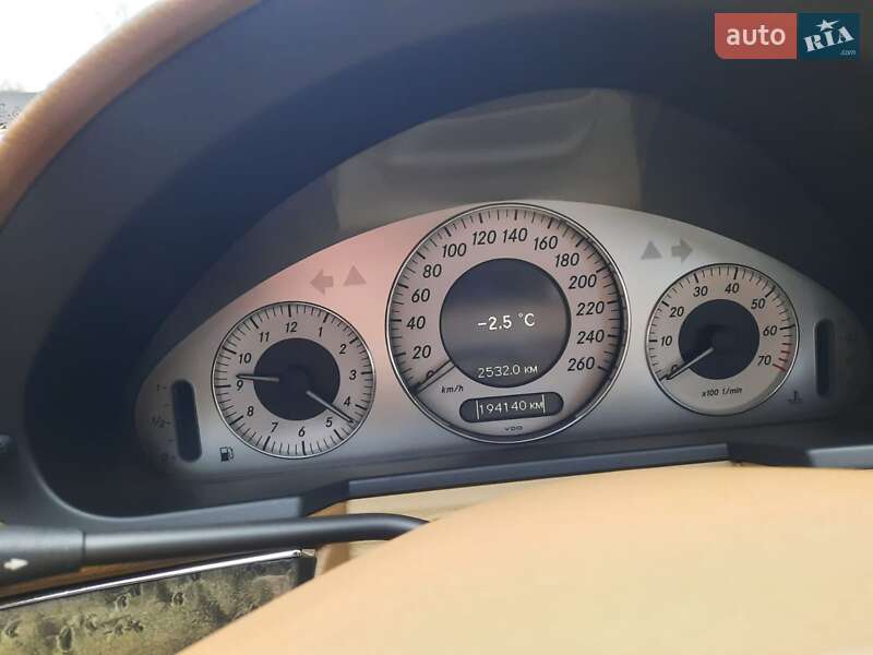 Седан Mercedes-Benz E-Class 2008 в Киеве фото 36 Седан Mercedes-Benz E-Class 2008 в Киеве