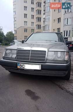 Седан Mercedes-Benz E-Class 1989 в 