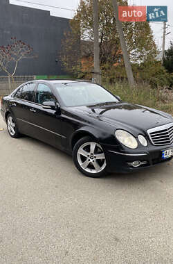 Седан Mercedes-Benz E-Class 2008 в Києві