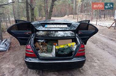 Седан Mercedes-Benz E-Class 2004 в 