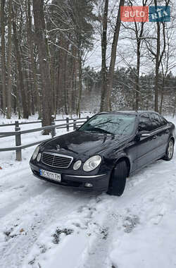 Седан Mercedes-Benz E-Class 2006 в Бродах