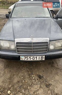 Седан Mercedes-Benz E-Class 1989 в Сокирянах