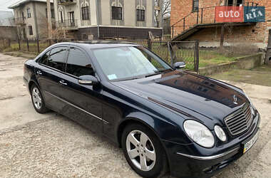 Седан Mercedes-Benz E-Class 2005 в Овідіополі