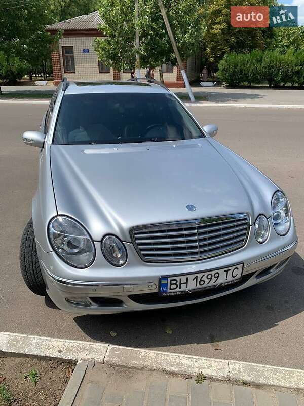 Універсал Mercedes-Benz E-Class 2003 в Кілії