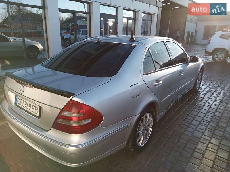 Седан Mercedes-Benz E-Class 2003 в Сокирянах