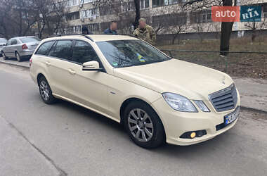 Універсал Mercedes-Benz E-Class 2010 в Бобрику