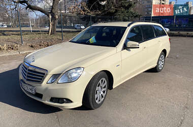 Mercedes-Benz E-Class 2010