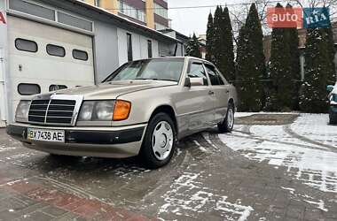 Седан Mercedes-Benz E-Class 1992 в Кам'янець-Подільському