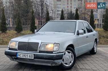 Седан Mercedes-Benz E-Class 1985 в Дрогобичі