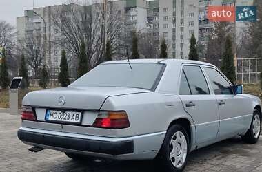 Седан Mercedes-Benz E-Class 1985 в Дрогобичі