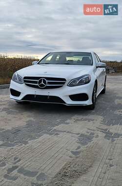 Седан Mercedes-Benz E-Class 2015 в 