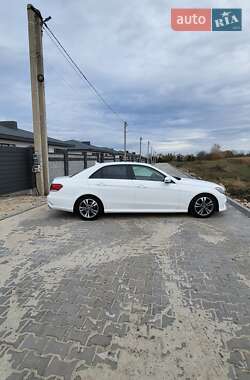 Седан Mercedes-Benz E-Class 2015 в 