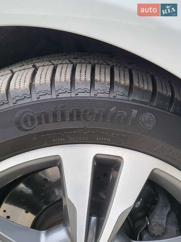 Седан Mercedes-Benz E-Class 2015 в Рівному