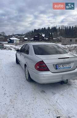 Седан Mercedes-Benz E-Class 2002 в Дрогобичі