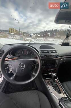 Седан Mercedes-Benz E-Class 2002 в Дрогобичі