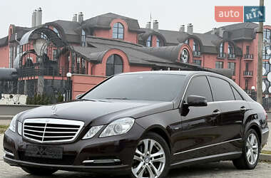 Mercedes-Benz E-Class 2010