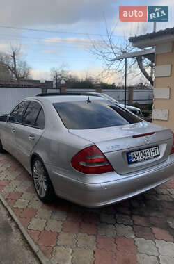 Седан Mercedes-Benz E-Class 2002 в Борисполе