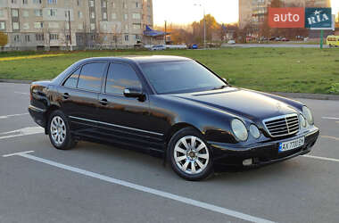 Седан Mercedes-Benz E-Class 2002 в Кам'янець-Подільському