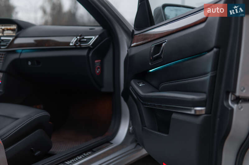 Универсал Mercedes-Benz E-Class 2013 в Хмельницком