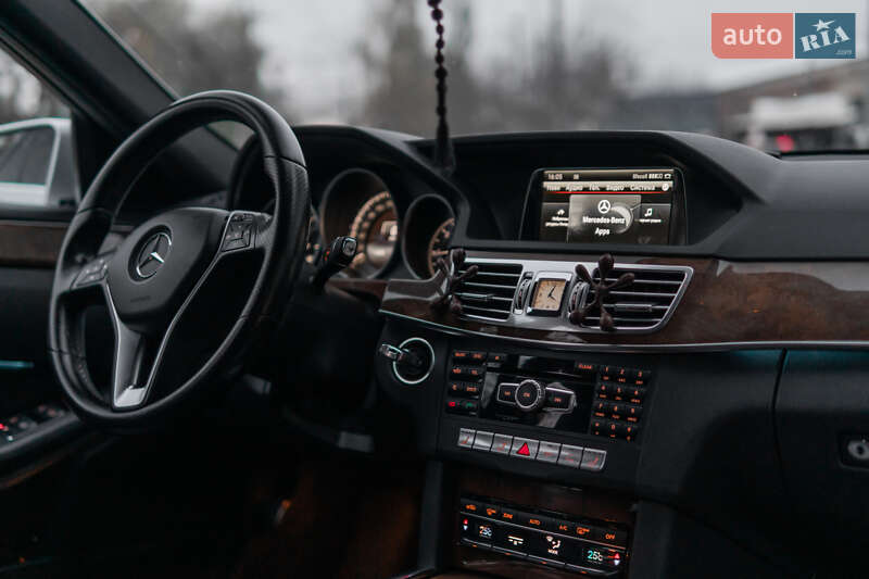 Универсал Mercedes-Benz E-Class 2013 в Хмельницком