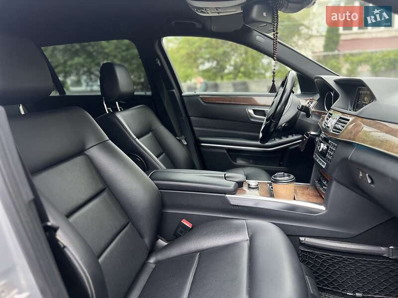 Универсал Mercedes-Benz E-Class 2013 в Хмельницком
