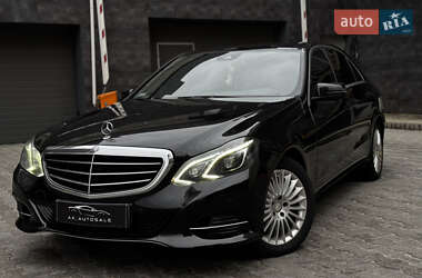 Седан Mercedes-Benz E-Class 2013 в Киеве