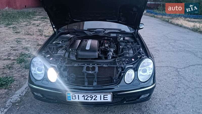 Седан Mercedes-Benz E-Class 2003 в Краматорске