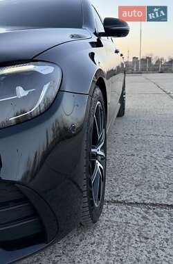 Седан Mercedes-Benz E-Class 2021 в 