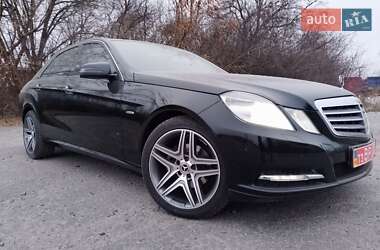 Mercedes-Benz E-Class 2011