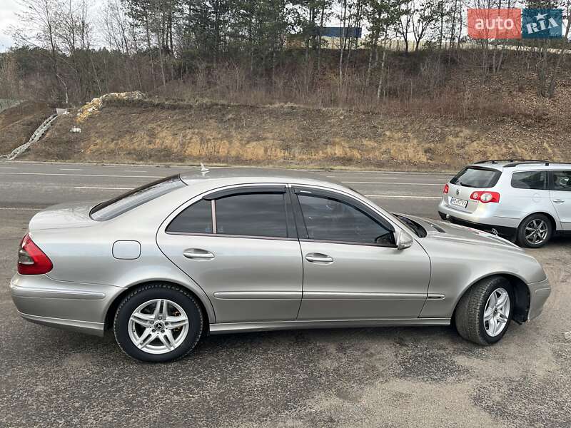 Седан Mercedes-Benz E-Class 2007 в Могилев-Подольске