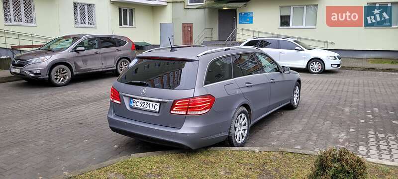 Универсал Mercedes-Benz E-Class 2013 в Новояворовске